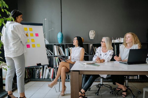 5 Formations Essentielles en Marketing pour Élever Votre Carrière à de Nouveaux Sommets
